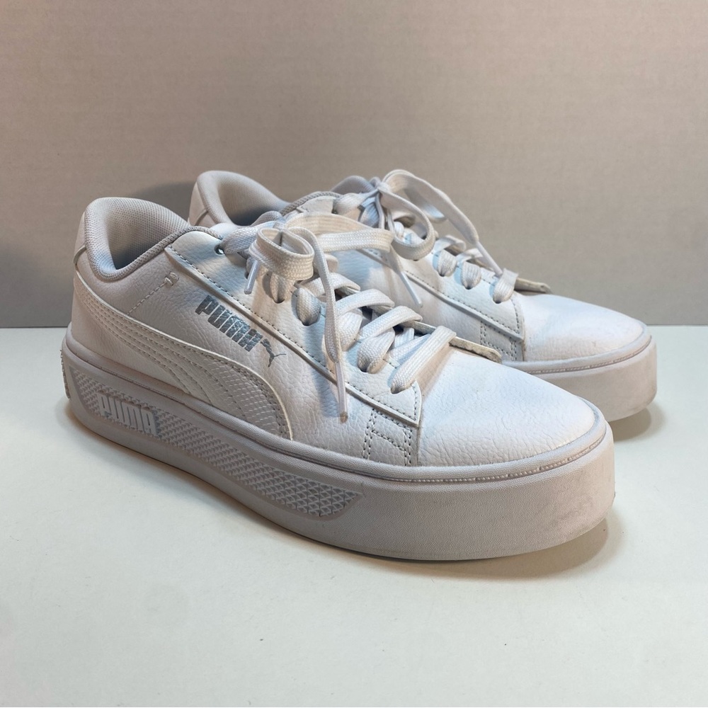 Puma Smash Platform v3 Lifestyle Low Top Women’s 7 Shoes 392253-01 White Sneaker